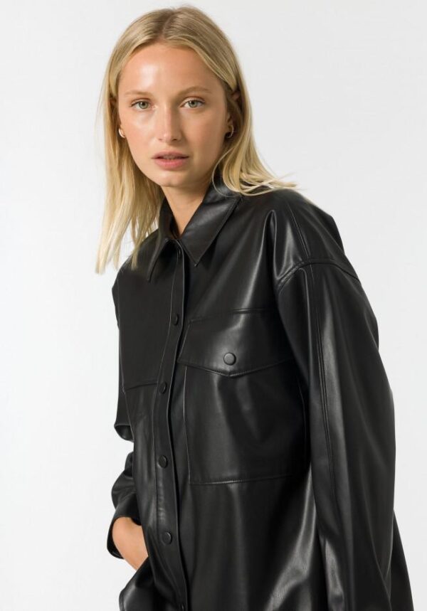 LADY SHIRT PRETO - Image 3